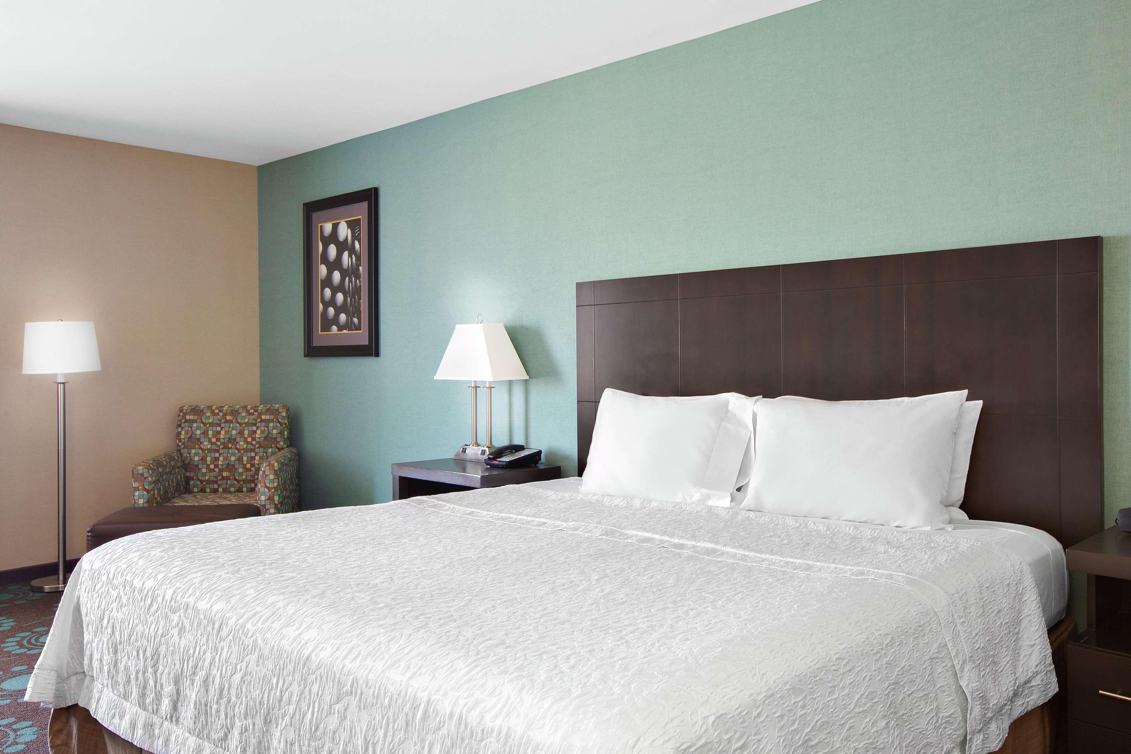 Spark By Hilton Bakersfield Central Eksteriør bilde